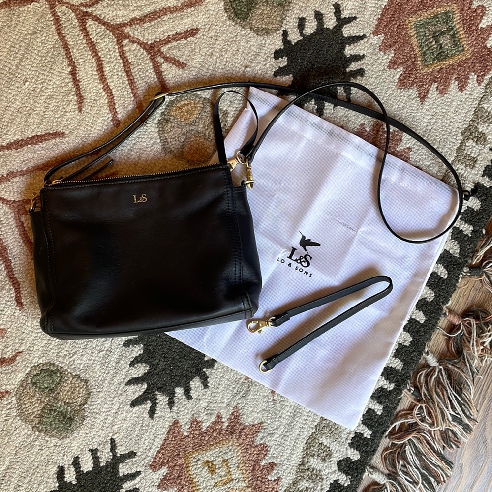 Lo & Sons The Pearl Crossbody Purse Black Napa Leather Camel Interior Gold
